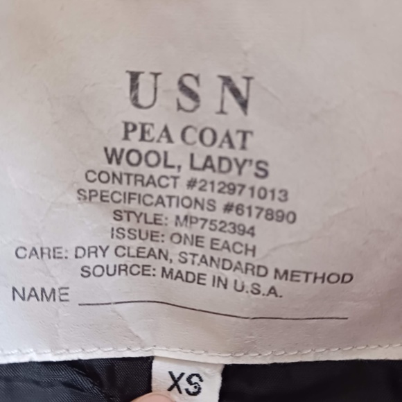 Vintage US Navy Women's Peacoat - Picture 13 of 13